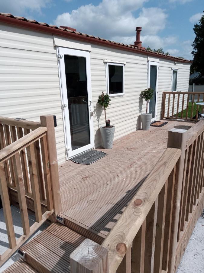 The Rock Bar B&B Kilkenny Bagian luar foto