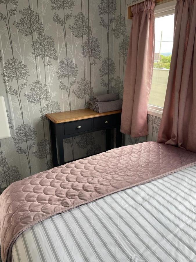The Rock Bar B&B Kilkenny Bagian luar foto